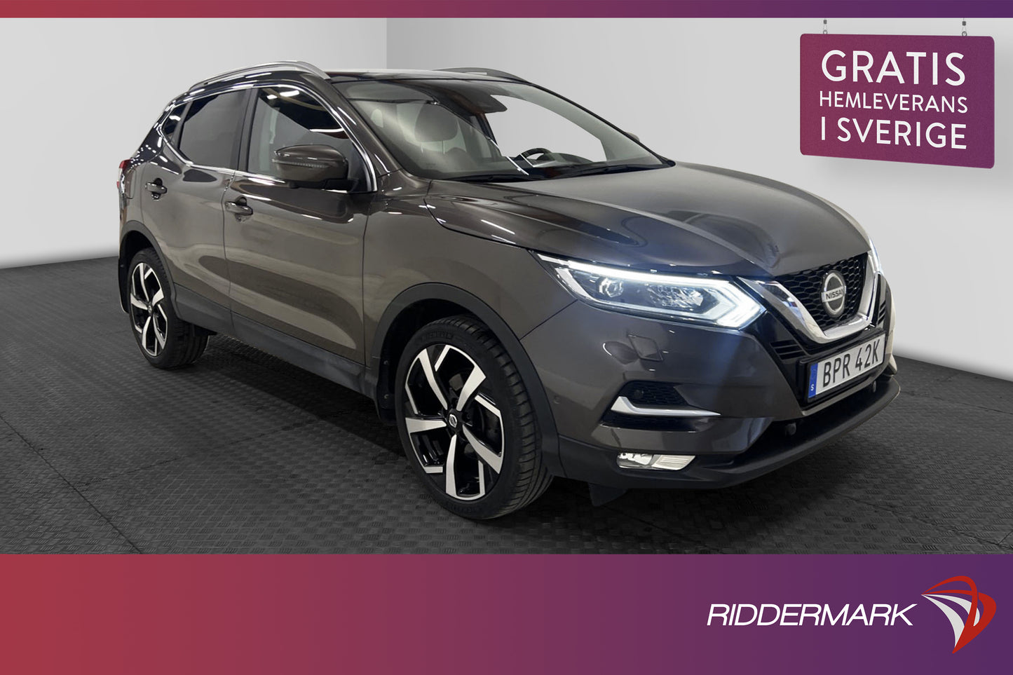 Nissan Qashqai 1.3 DIG-T 160hk Tekna Panorama 360º Navi