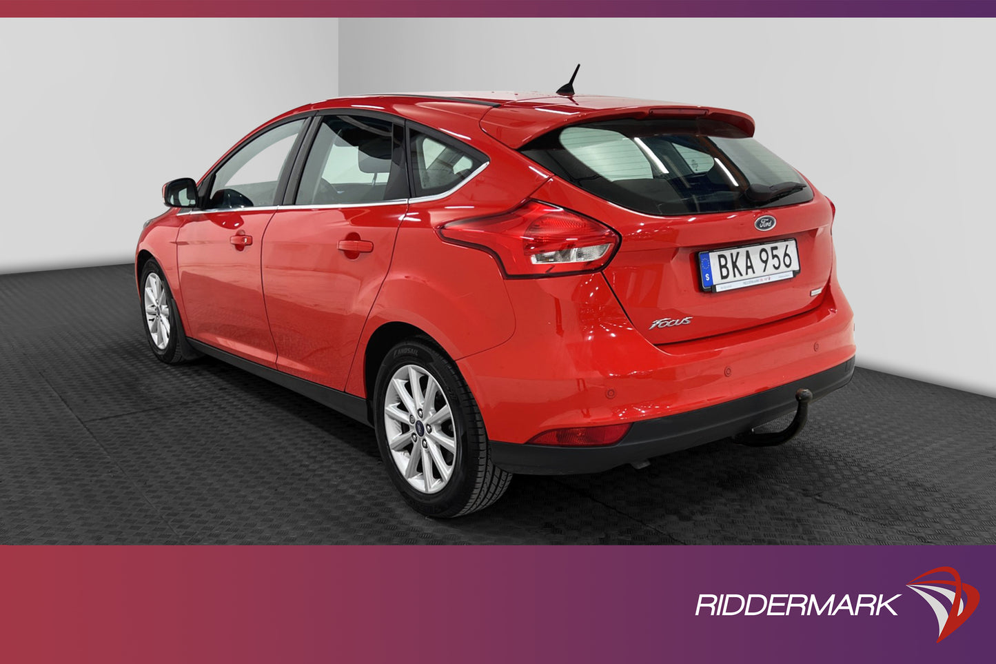 Ford Focus 1.0 EcoBoost 125hk Sensorer Dragkrok Välservad