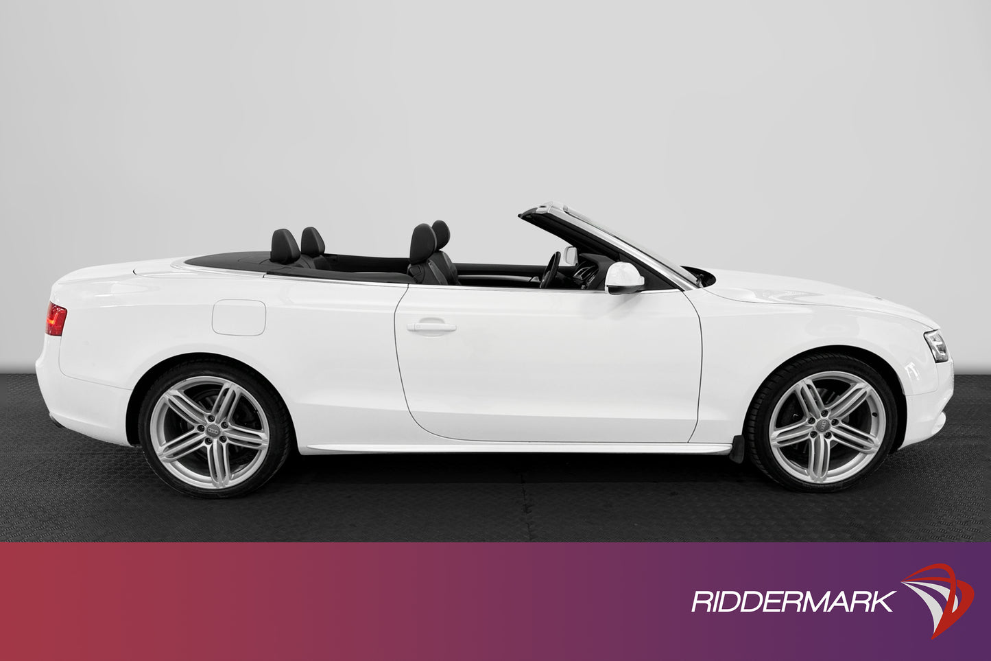 Audi A5 Cabriolet 2.0 TFSI 211 hk Quattro P-sensorer Skinn