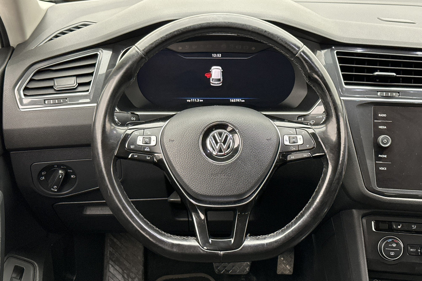 Volkswagen Tiguan Allspace TDI 4M Premium 7-sit Cockpit Drag