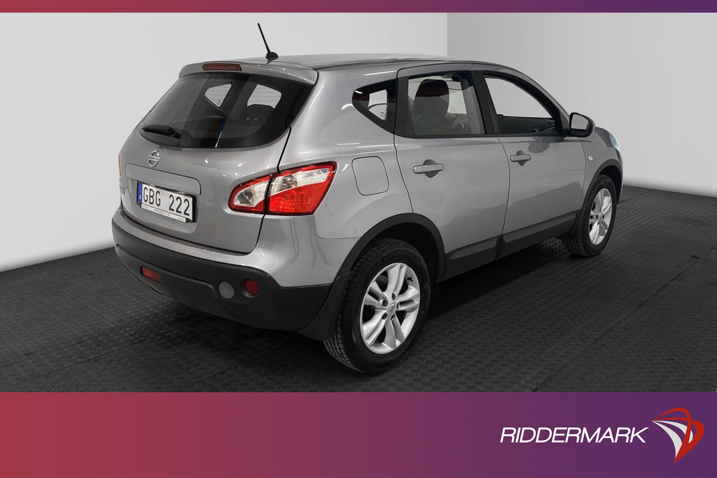 Nissan Qashqai 1.6 CVT 117hk Panorama B-Kamera Navi