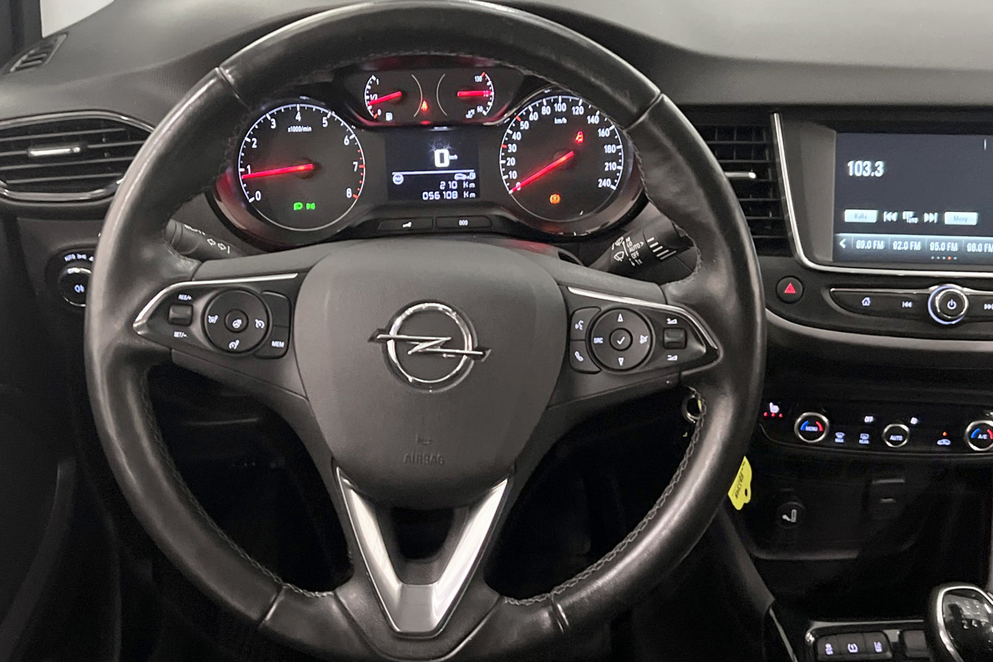 Opel Crossland X 1.2 83hk Värmare Sensorer Rattvärme Välserv