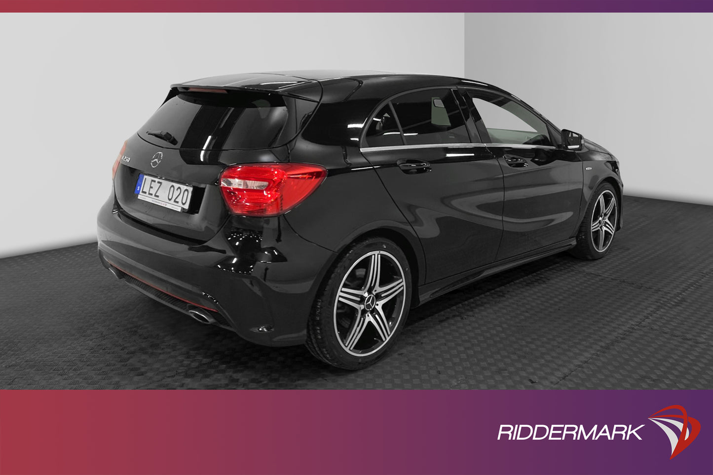 Mercedes-Benz A 250 AMG Panorama Backkamera 211hk