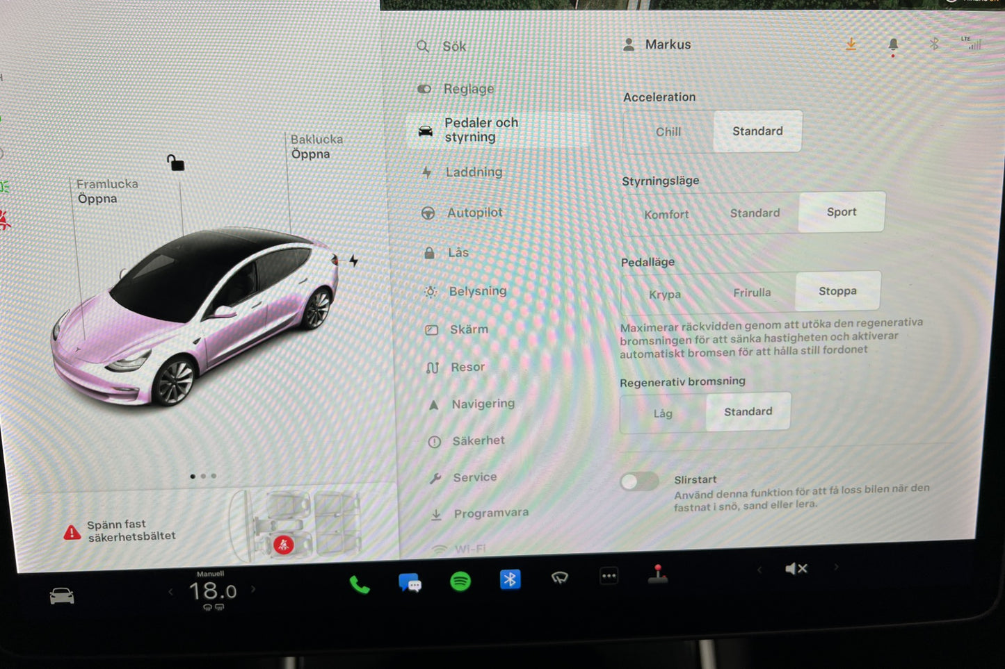 Tesla Model 3 Long Range AWD 440hk En-brukare Sv.Såld MOMS