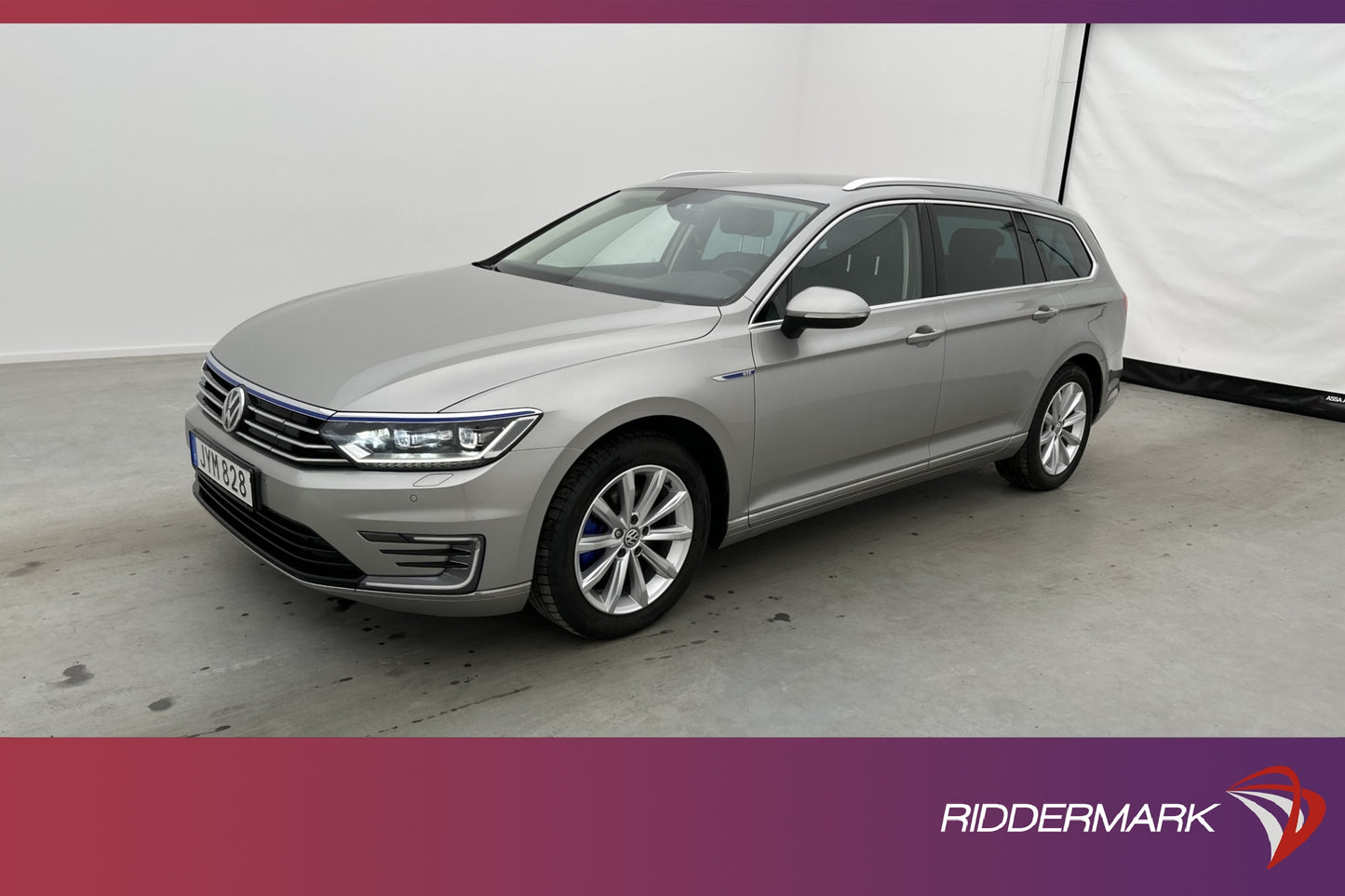 Volkswagen Passat GTE 218hk Backkamera Pvärmare Dragkrok