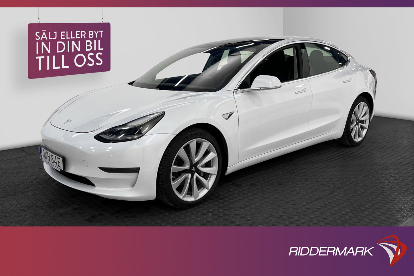 Tesla Model 3 Long Range AWD 440hk Svensksåld Drag MOMS