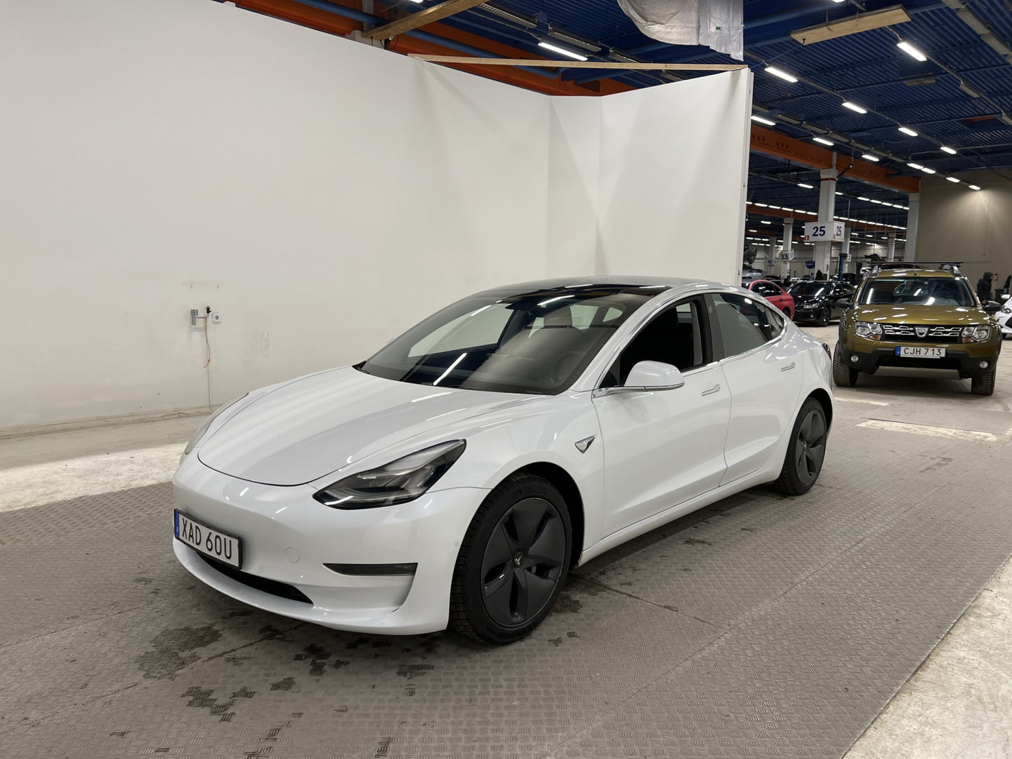 Tesla Model 3 Long Range AWD 440hk Dragkrok Uppgraderad AP