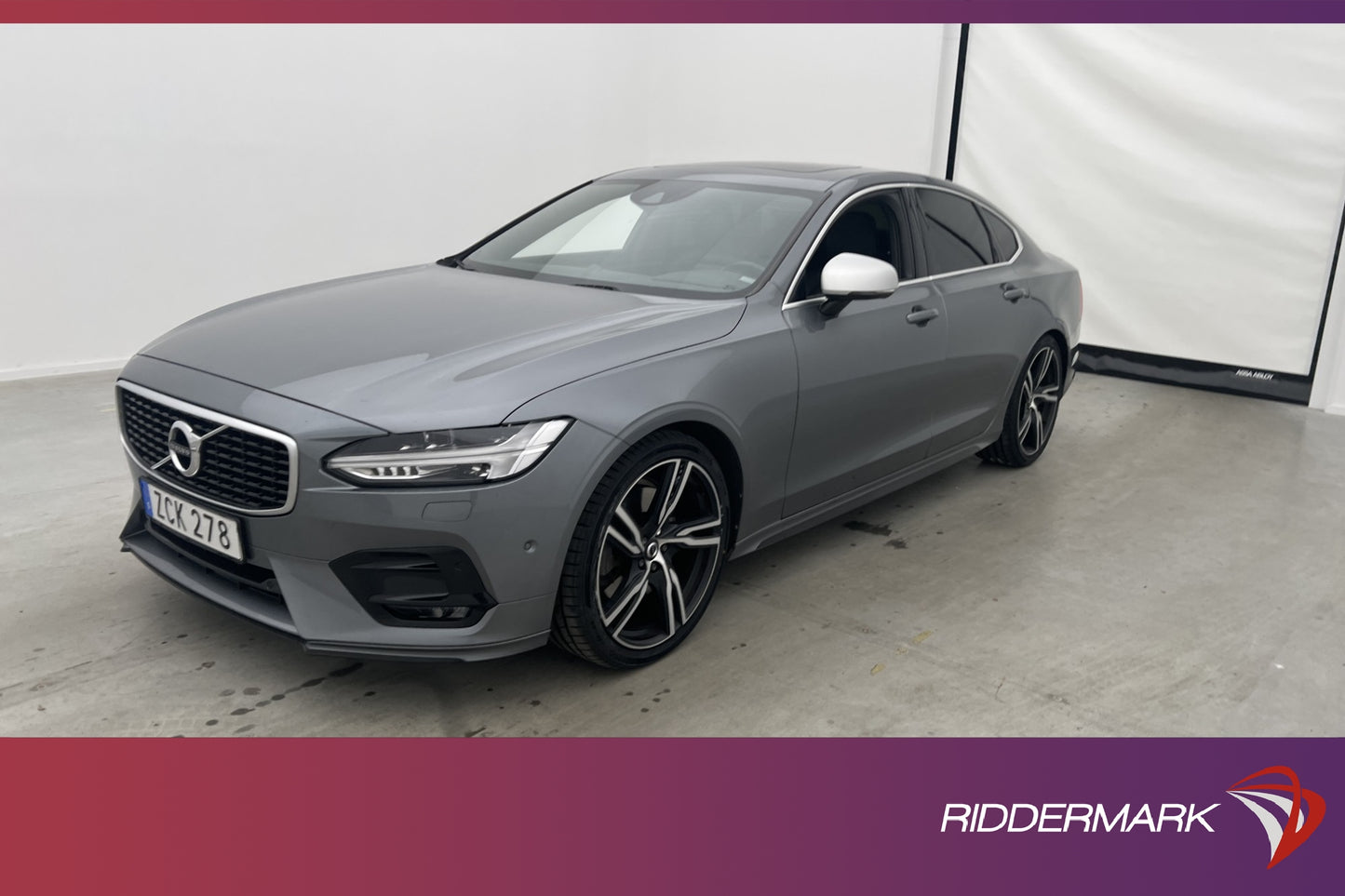 Volvo S90 T5 R-Design VOC B&W Taklucka Kamera Navi BLIS Drag