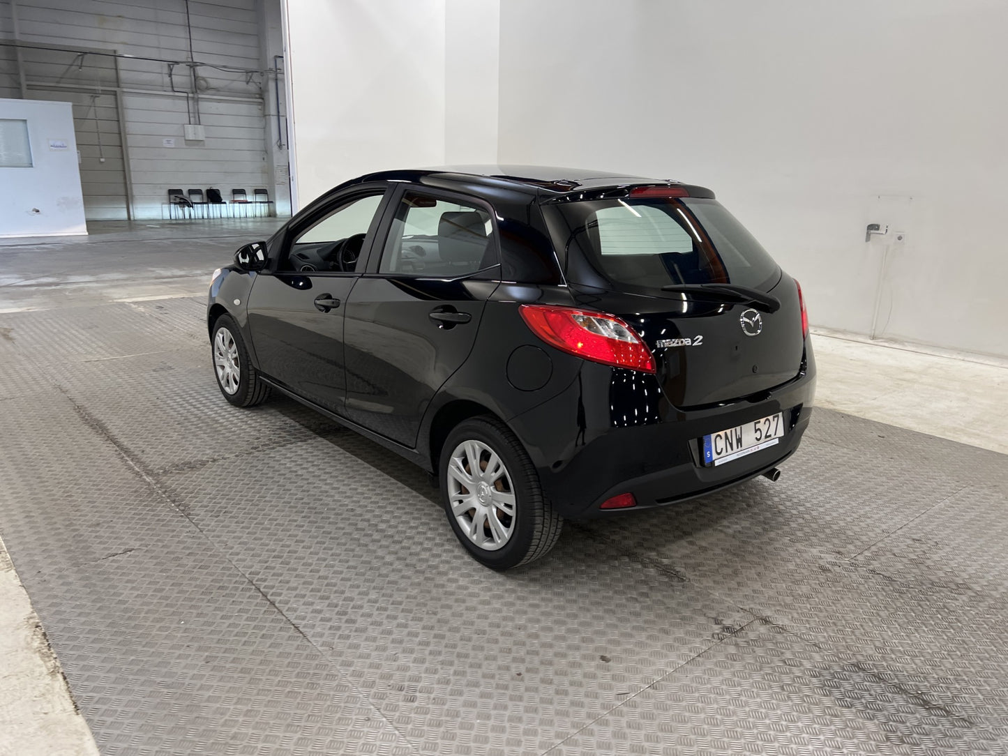 Mazda 2 1.3 MZR 84hk Lågskatt Nyservad