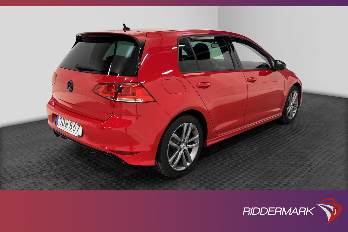 Volkswagen Golf 1.2 TSI 110hk R-Line Carplay