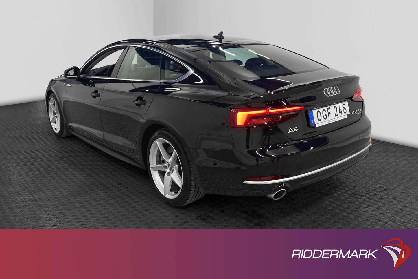 Audi A5 Sportback 45 TFSI quattro 245hk Proline Skinn PDC