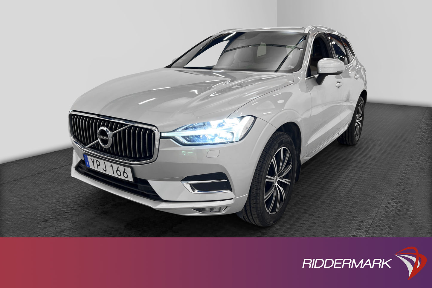 Volvo XC60 D4 190hk AWD Inscription D-värm HUD B-kamera VOC