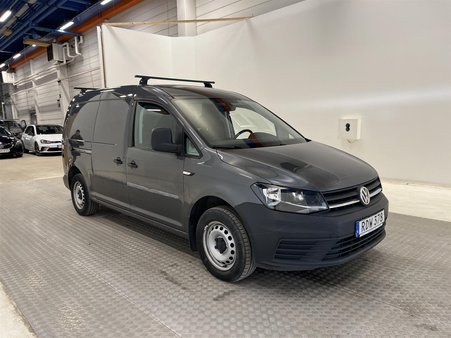 Volkswagen Caddy Maxi 102hk DSG Värmare Dragkrok MOMS