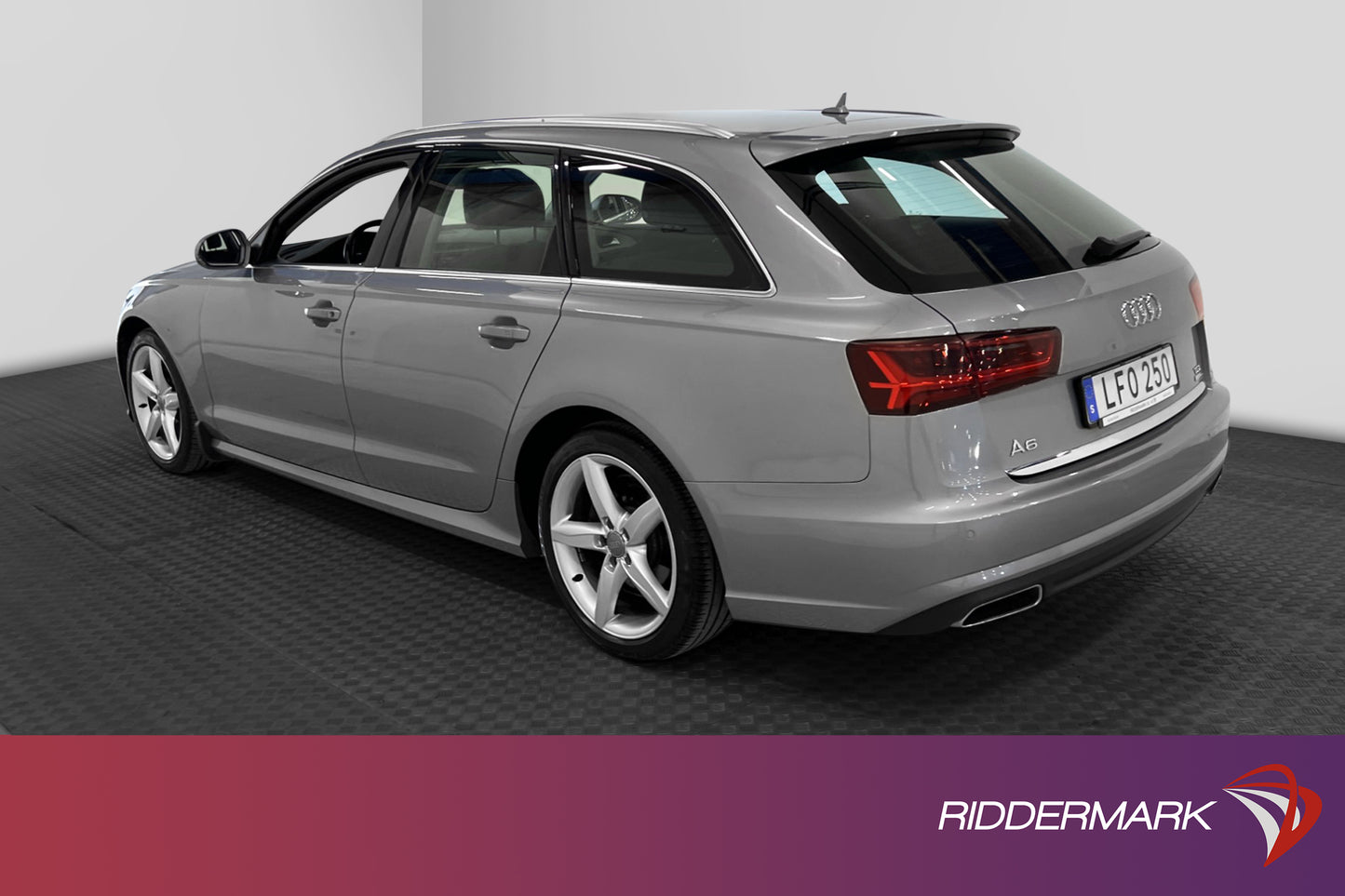 Audi A6 Avant 2.0 TDI ultra S Tronic 190 hk P-sensorer