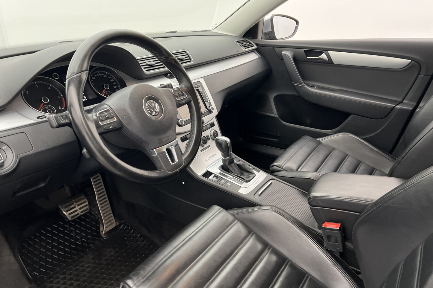 Volkswagen Passat Alltrack TDI 4M Premium Kamera Skinn