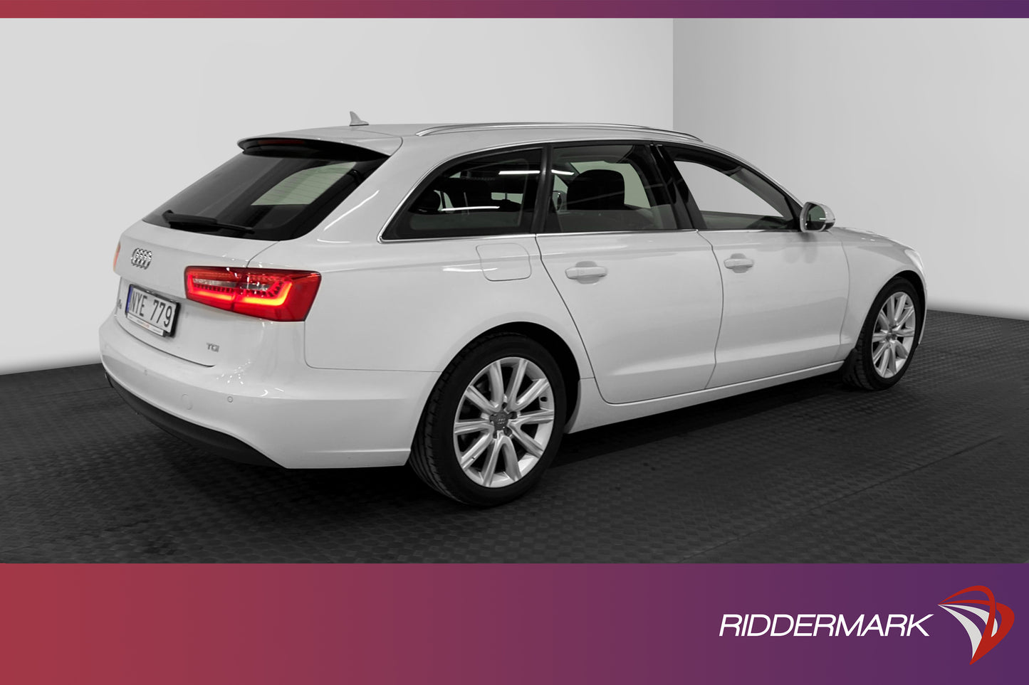 Audi A6 Avant 2.0 TDI 177hk Proline Sensorer Dragkrok