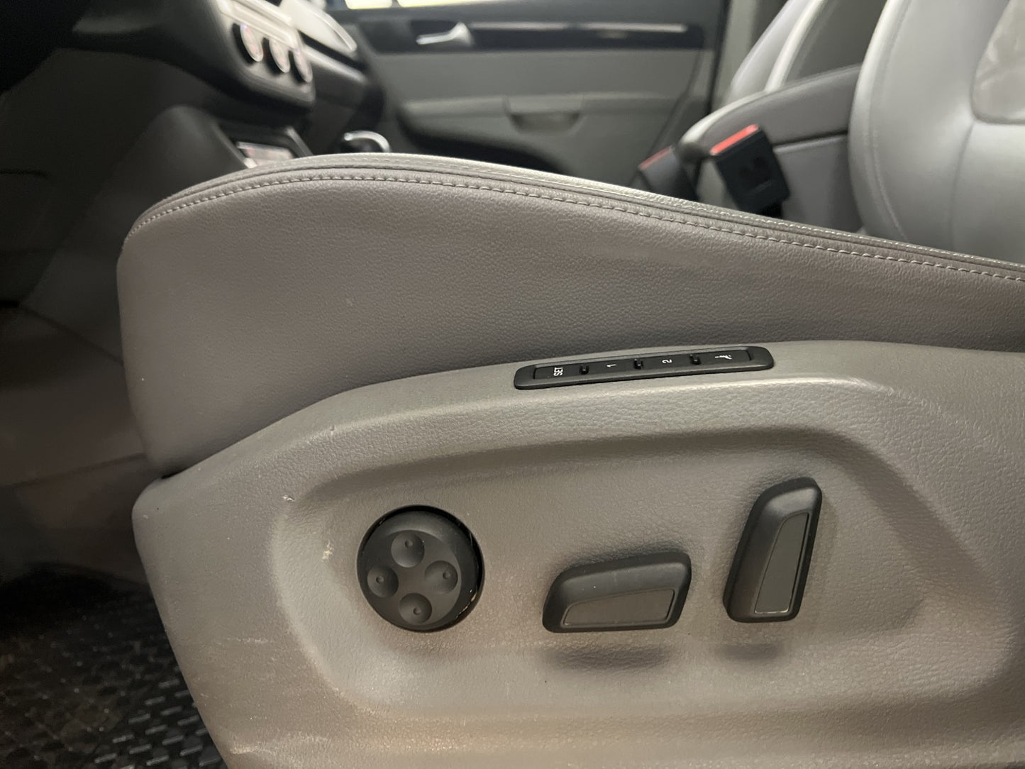 Volkswagen Sharan 4M 184hk Premium 6-Sits Pano Värm Eldörr