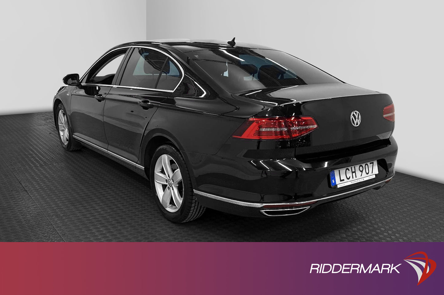 Volkswagen Passat 2.0 TDI 4M 240hk Värmare Dynaudio Kamera