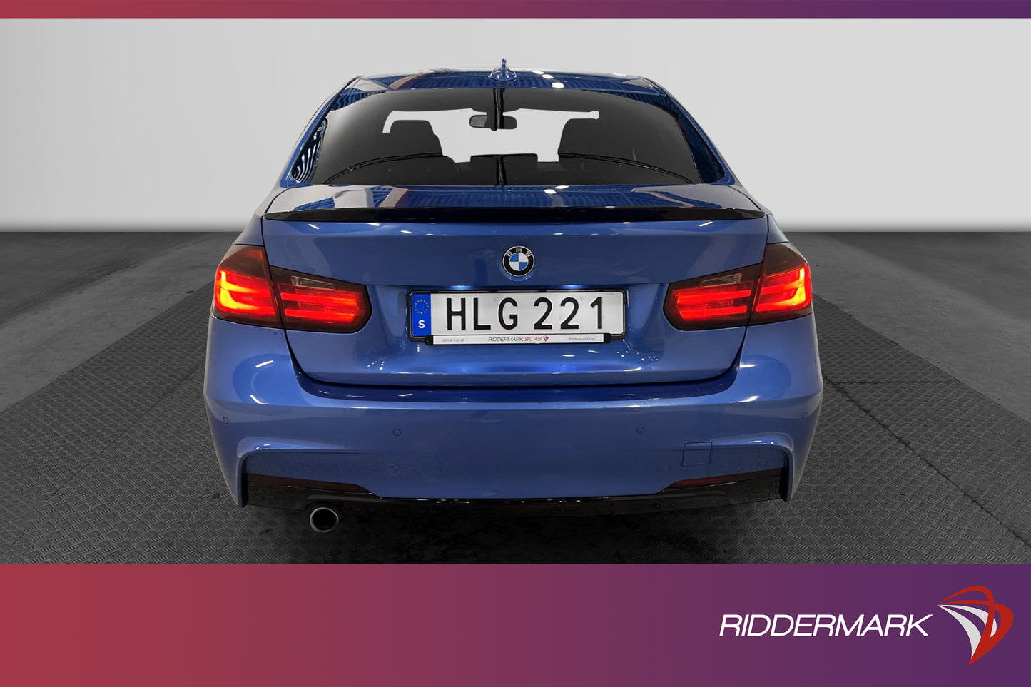 BMW 320 d xDrive Sedan 184hk M-Sport Värmare HiFi Drag PDC