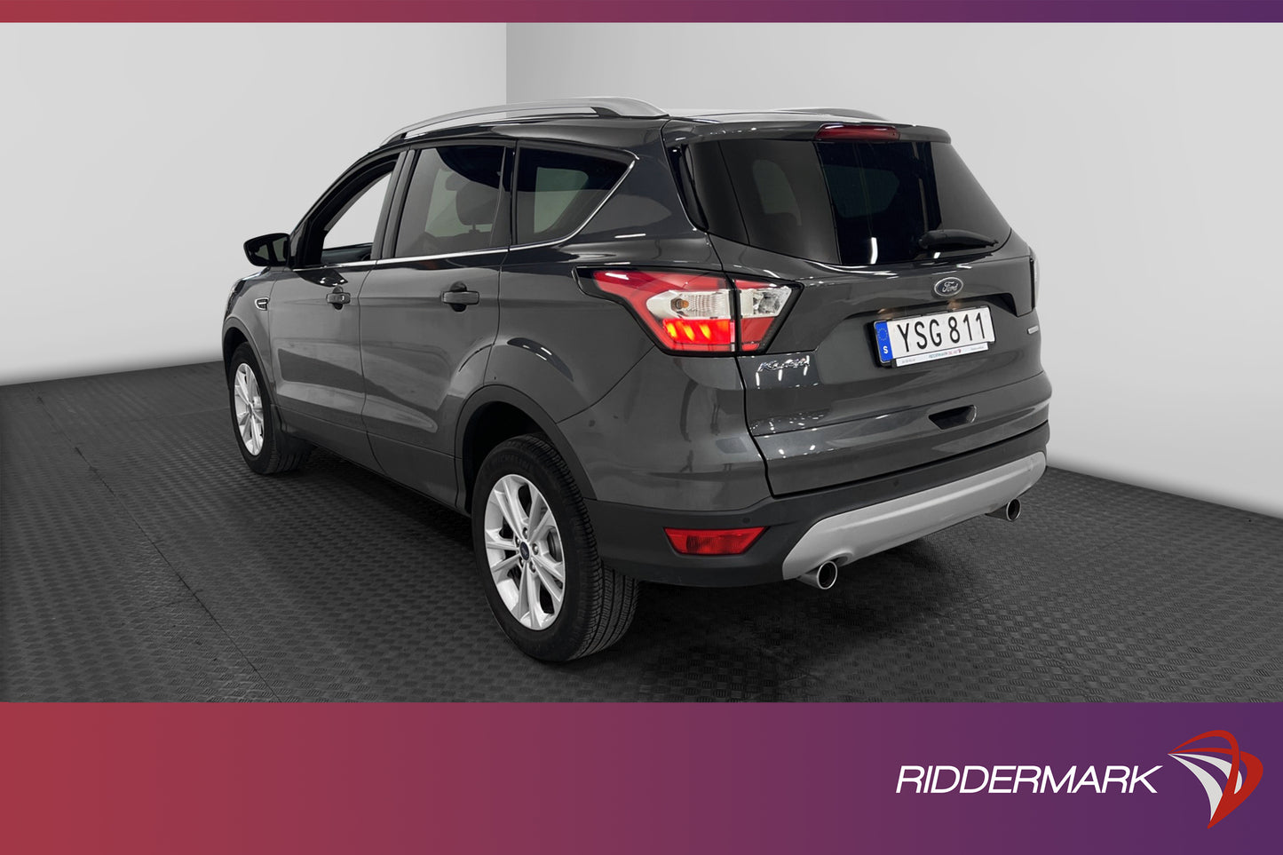 Ford Kuga 1.5 EcoBoost 150hk Rattvärme Carplay Nyservad