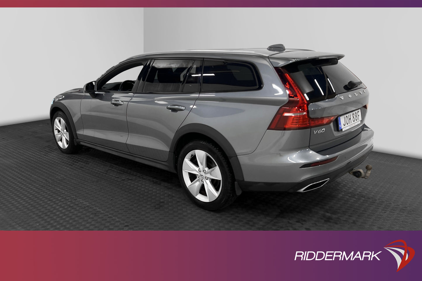 Volvo V60 Cross Country D4 AWD VOC Pano H/K HUD Lounge Drag