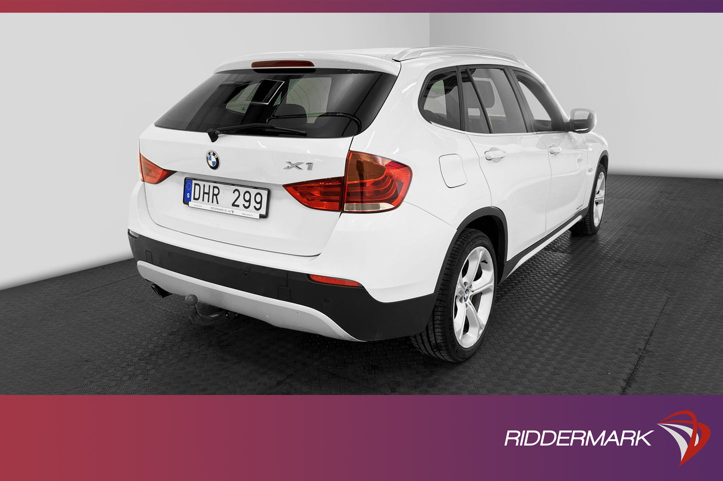 BMW X1 xDrive23d Steptronic 204hk Pano Skinn Drag Sensorer