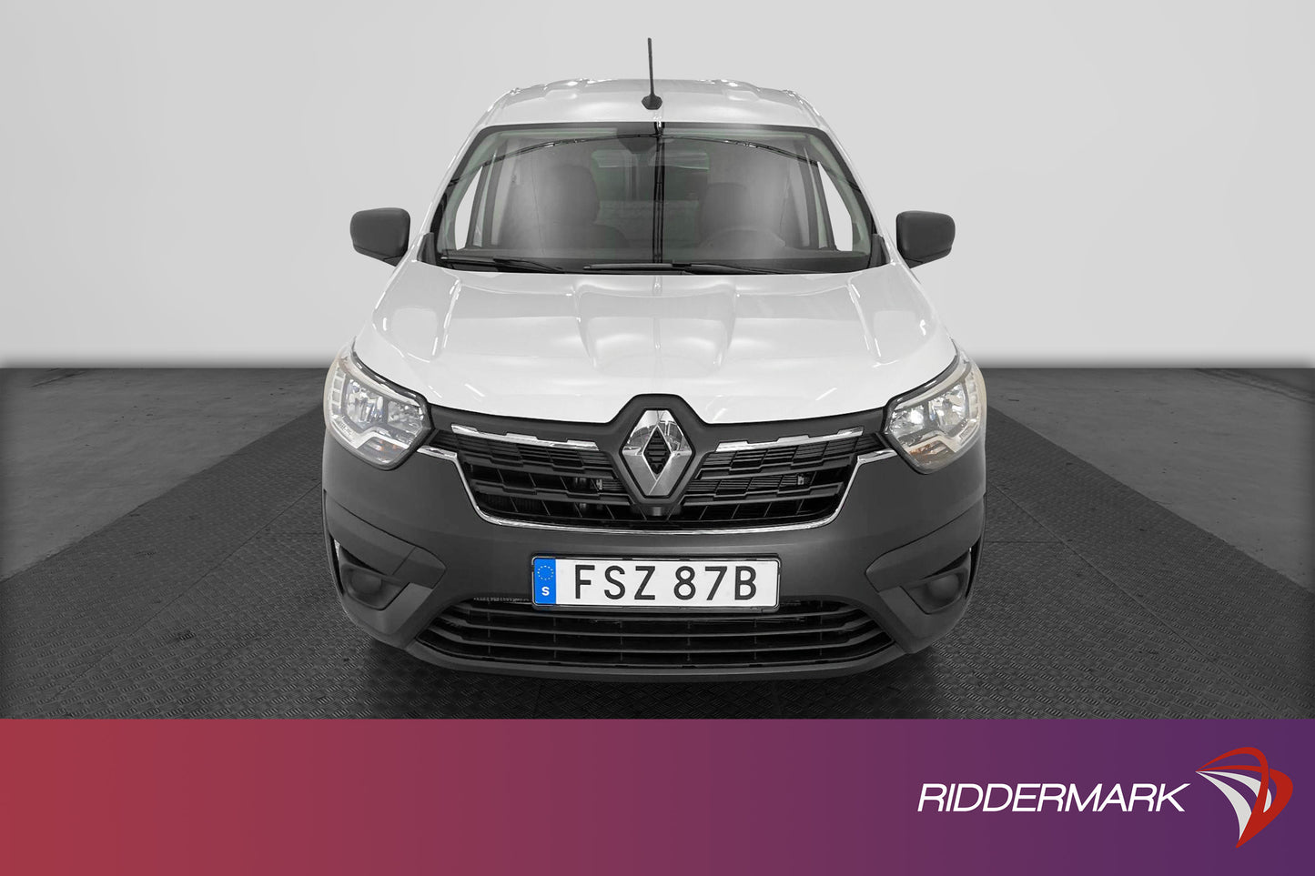 Renault Kangoo 1.5dCi 95hk Värmare Dragkrok PDC Navi Moms