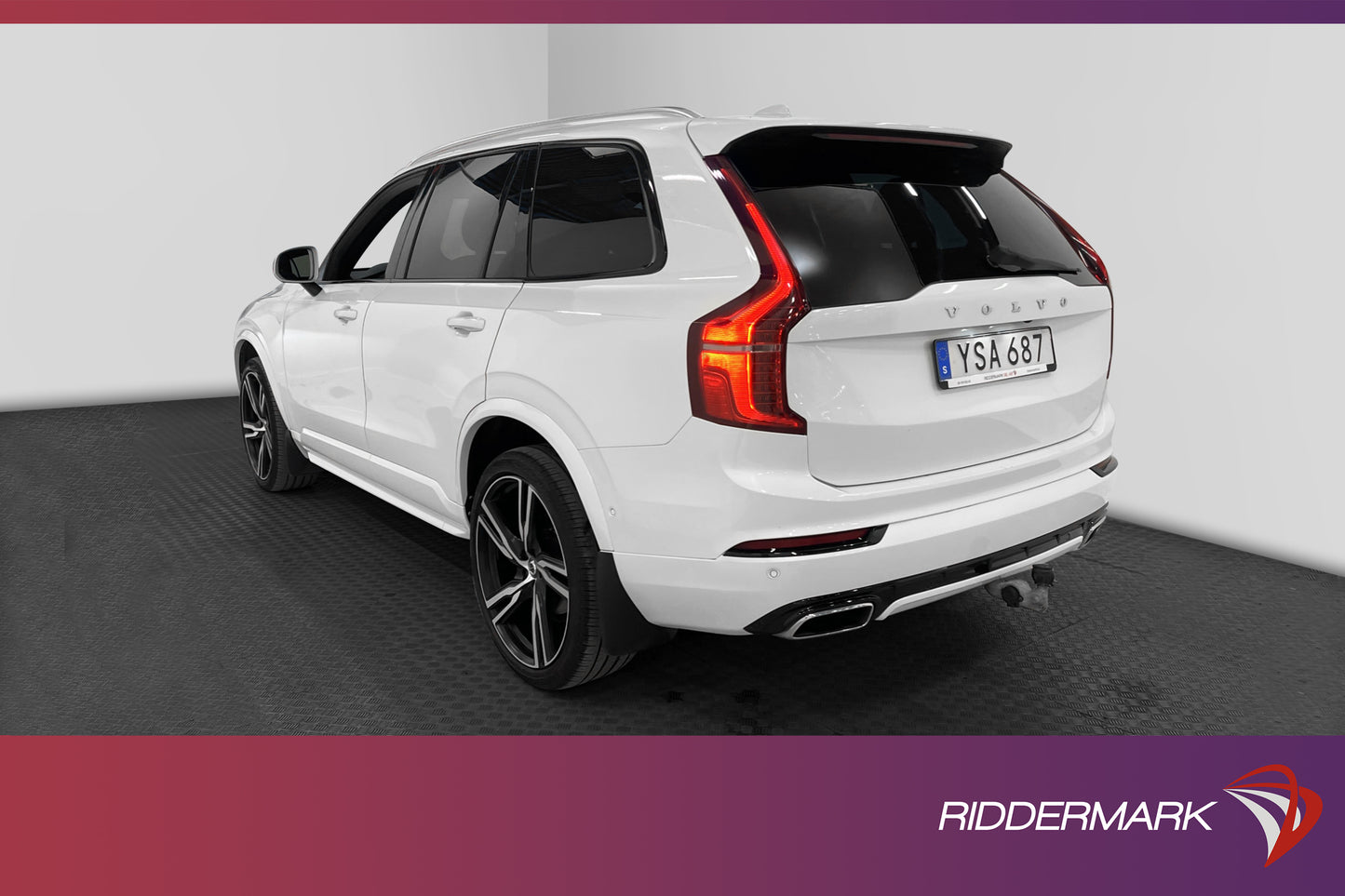 Volvo XC90 D5 235hk AWD R-Design 7-sits HUD Pano B&W D-värm