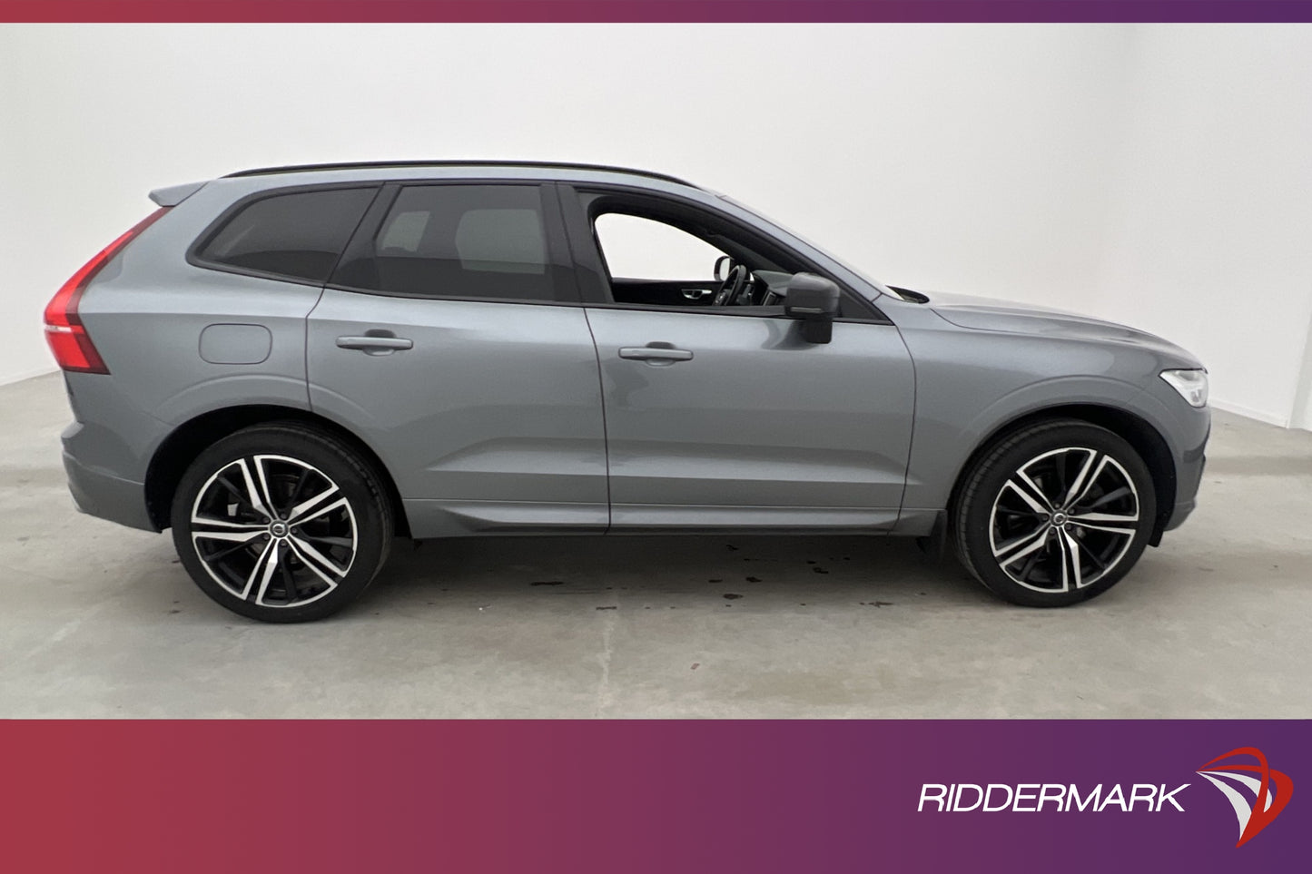 Volvo XC60 T5 AWD R-Design VOC Pano H/K Kamera GPS BLIS Drag