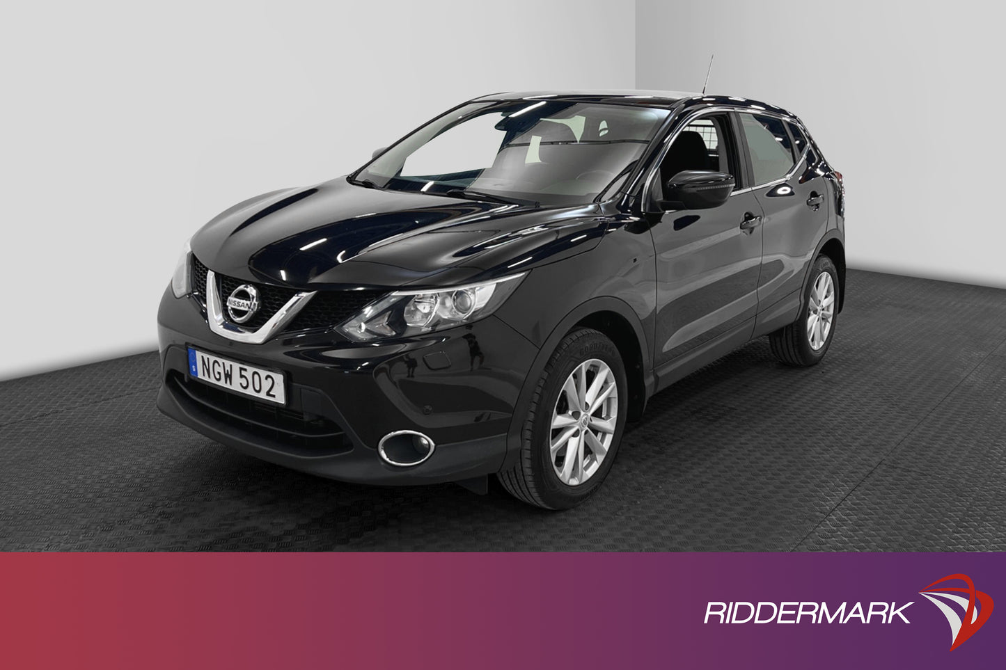 Nissan Qashqai 1.6 dCi XTRONIC 130hk B-Kamera Navi Nyservad