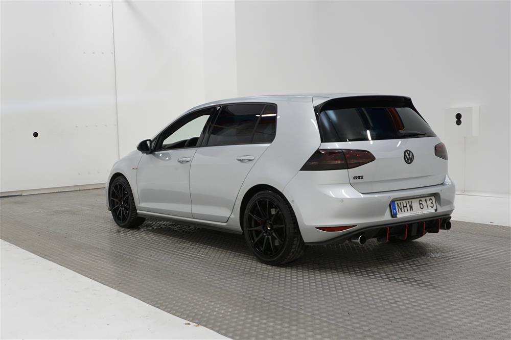 Volkswagen Golf GTI Performance (230hk) 0,64l/mil Nyservad