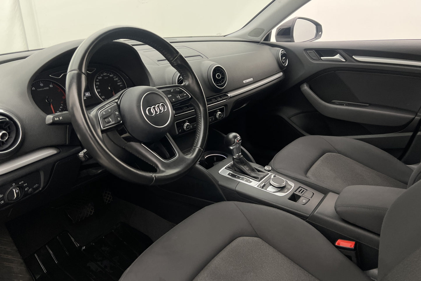 Audi A3 Sportback 1.0 TFSI 116hk Comfort Två-Bruk Sensorer