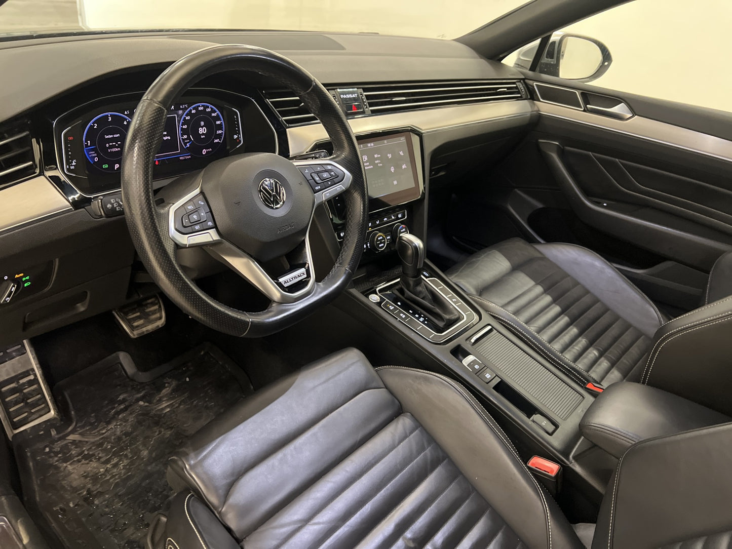 Volkswagen Passat Alltrack 4M 190hk Cockpit Skinn Värm Drag