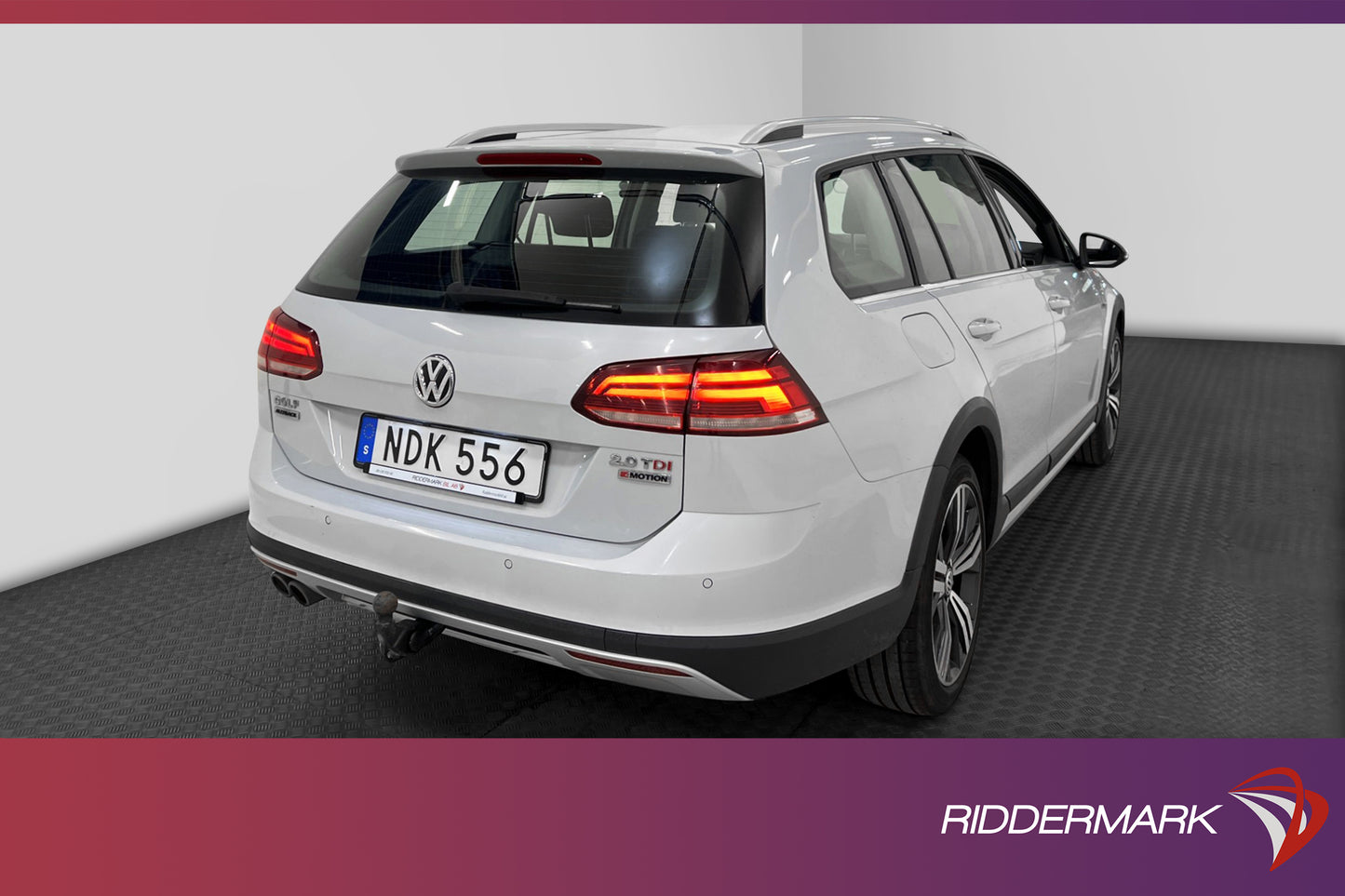 Volkswagen Golf Alltrack 2.0 TDI 4M 184hk 1 Bruk Drag B-Kam