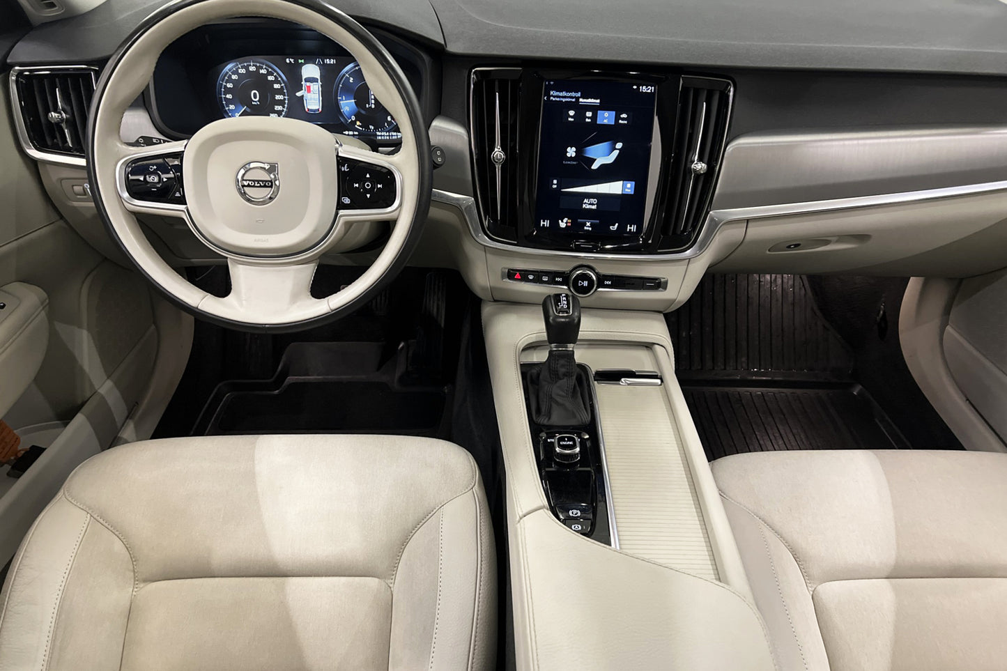 Volvo V90 D4 Advanced Värmare Rattvärme Sensorer Välservad