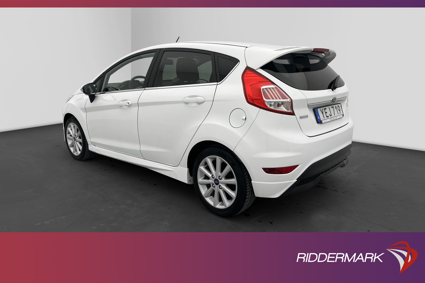 Ford Fiesta 1.0 EcoBoost Powershift 100hk ST-Line Välservad