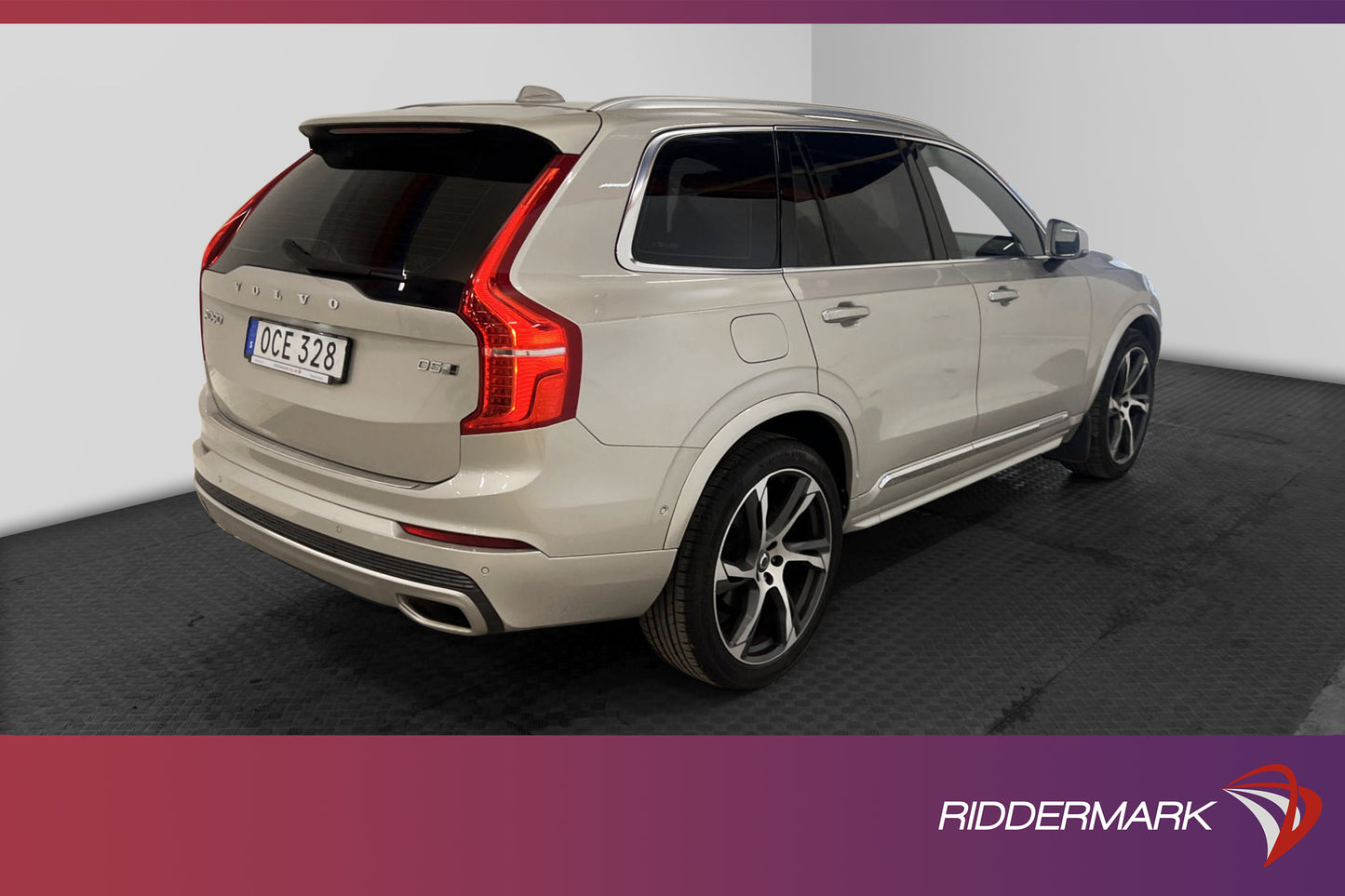 Volvo XC90 D5 235hk AWD Inscription D-Värmare VOC 360º Skinn