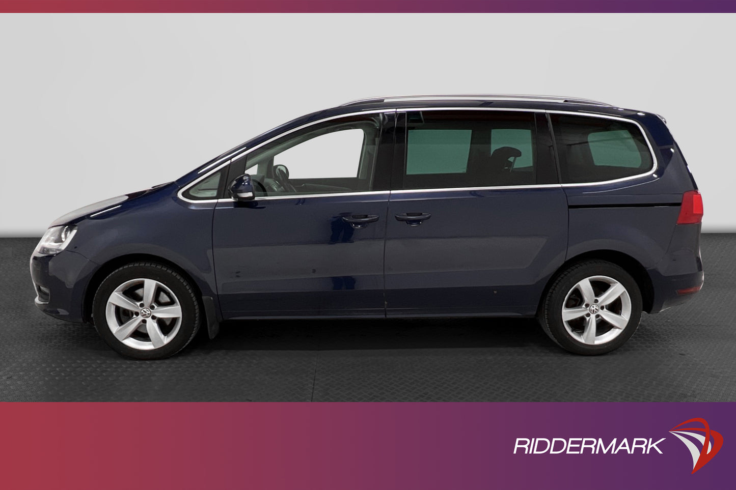 Volkswagen Sharan 2.0 TDI Premium 7-Sits D-Värmare Pano Navi