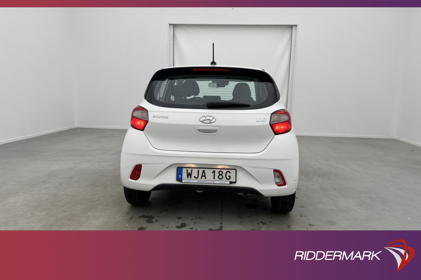 Hyundai i10 1.0 MPi 67hk Essential CarPlay Rattvärme Välserv