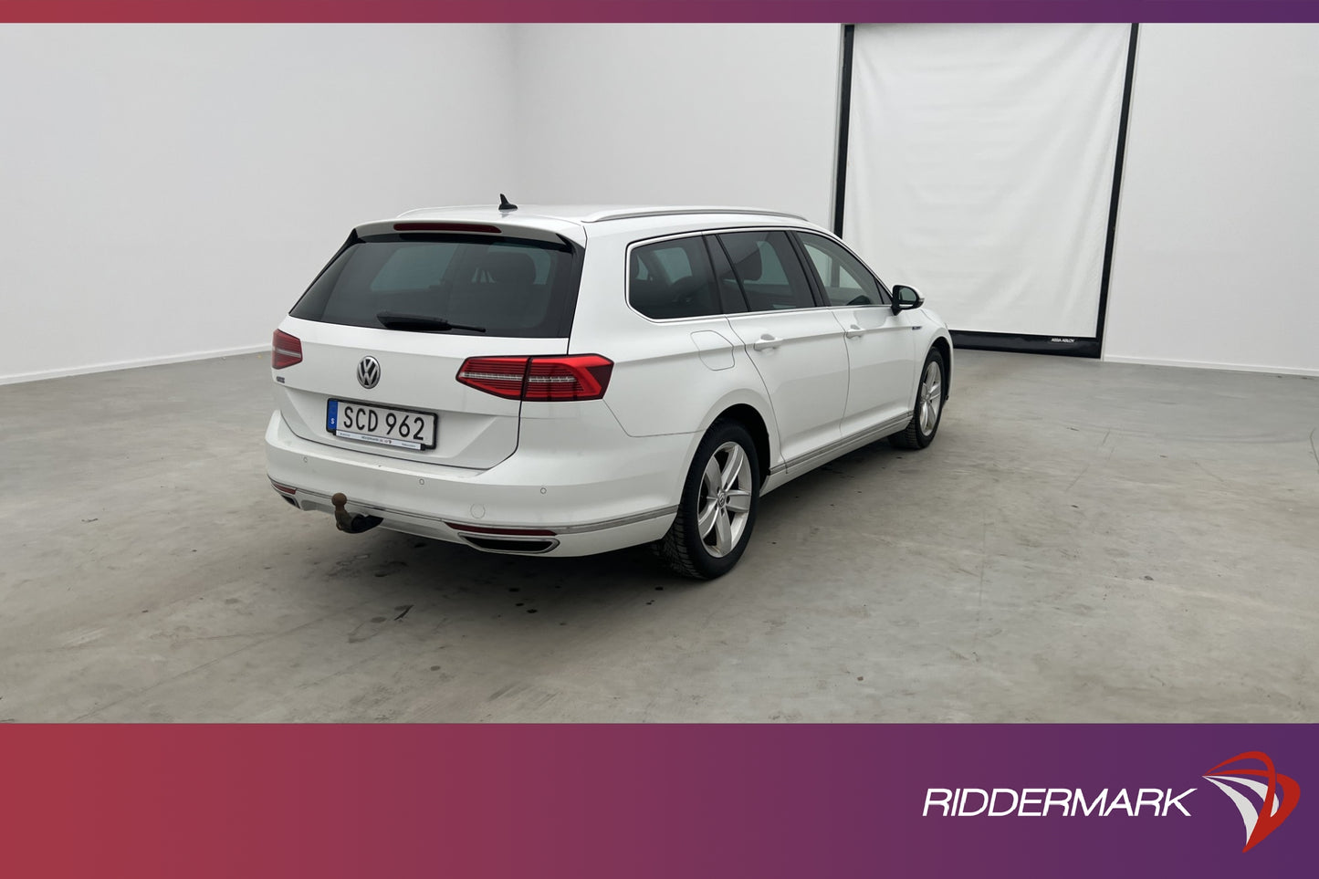 Volkswagen Passat GTE 218hk Executive Business Cockpit Drag