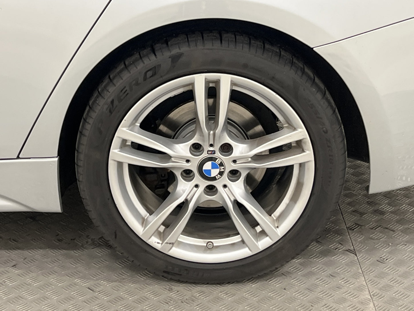 BMW 320i xDrive Touring M Sport Fullservad 184hk