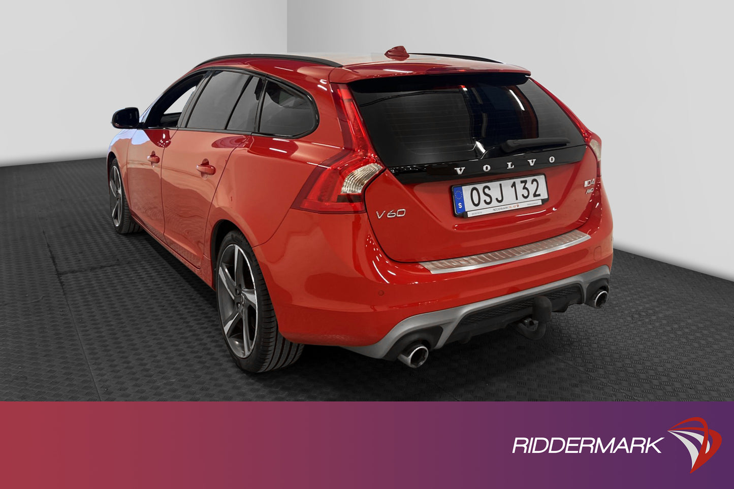 Volvo V60 D4 181hk AWD R-Design T-Lucka Skinn D-Värmare VOC