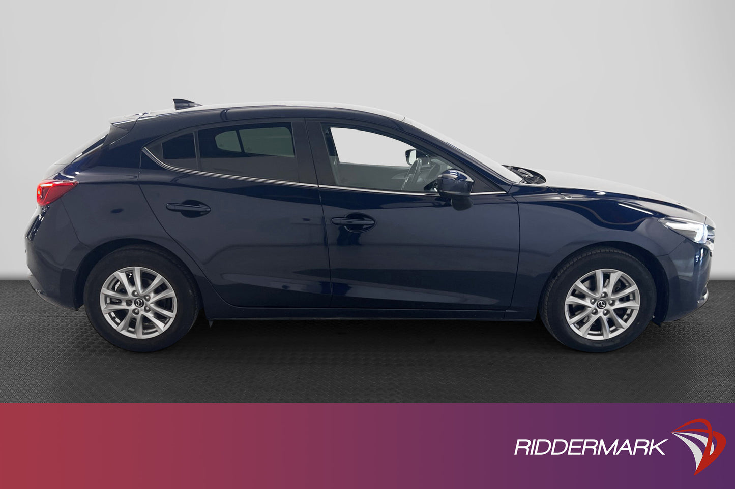 Mazda 3 Sport SKYAKTIV-G 2.0 120hk Värmare Navi PDC Välserv