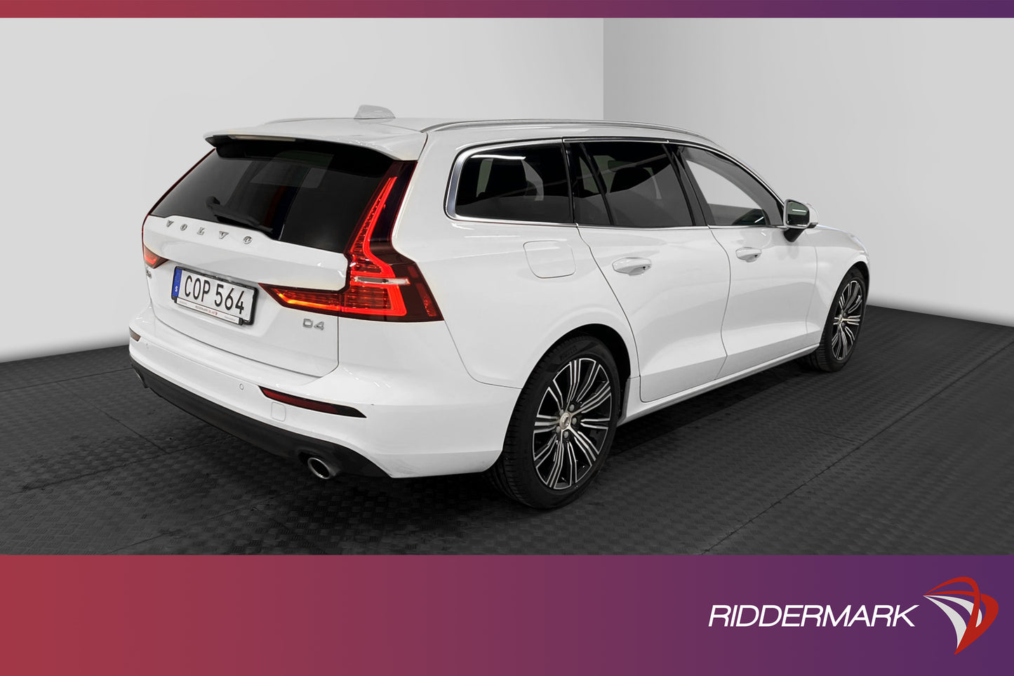 Volvo V60 D4 190hk Momentum Advanced Kamera Värmare VOC