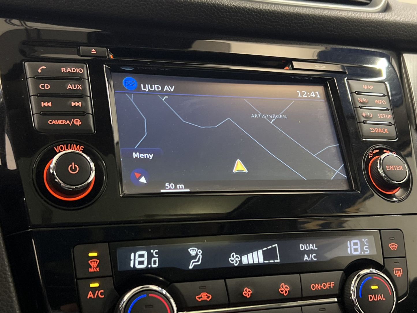 Nissan Qashqai 1.2  TEKNA Keyless Pano Navi 360° Halvskinn