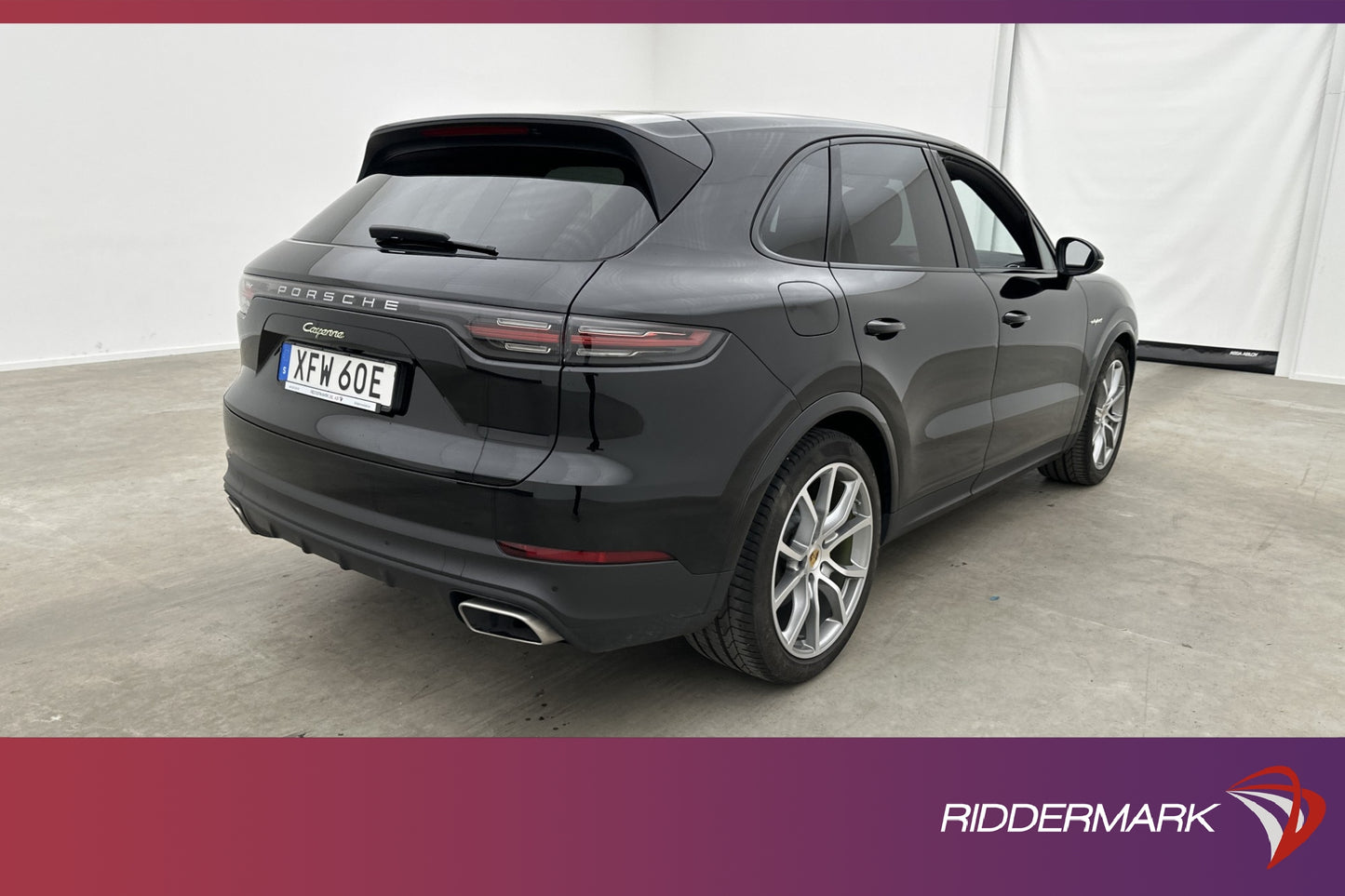 Porsche Cayenne E-Hybrid 462hk Chrono PASM Kamera Navi MOMS