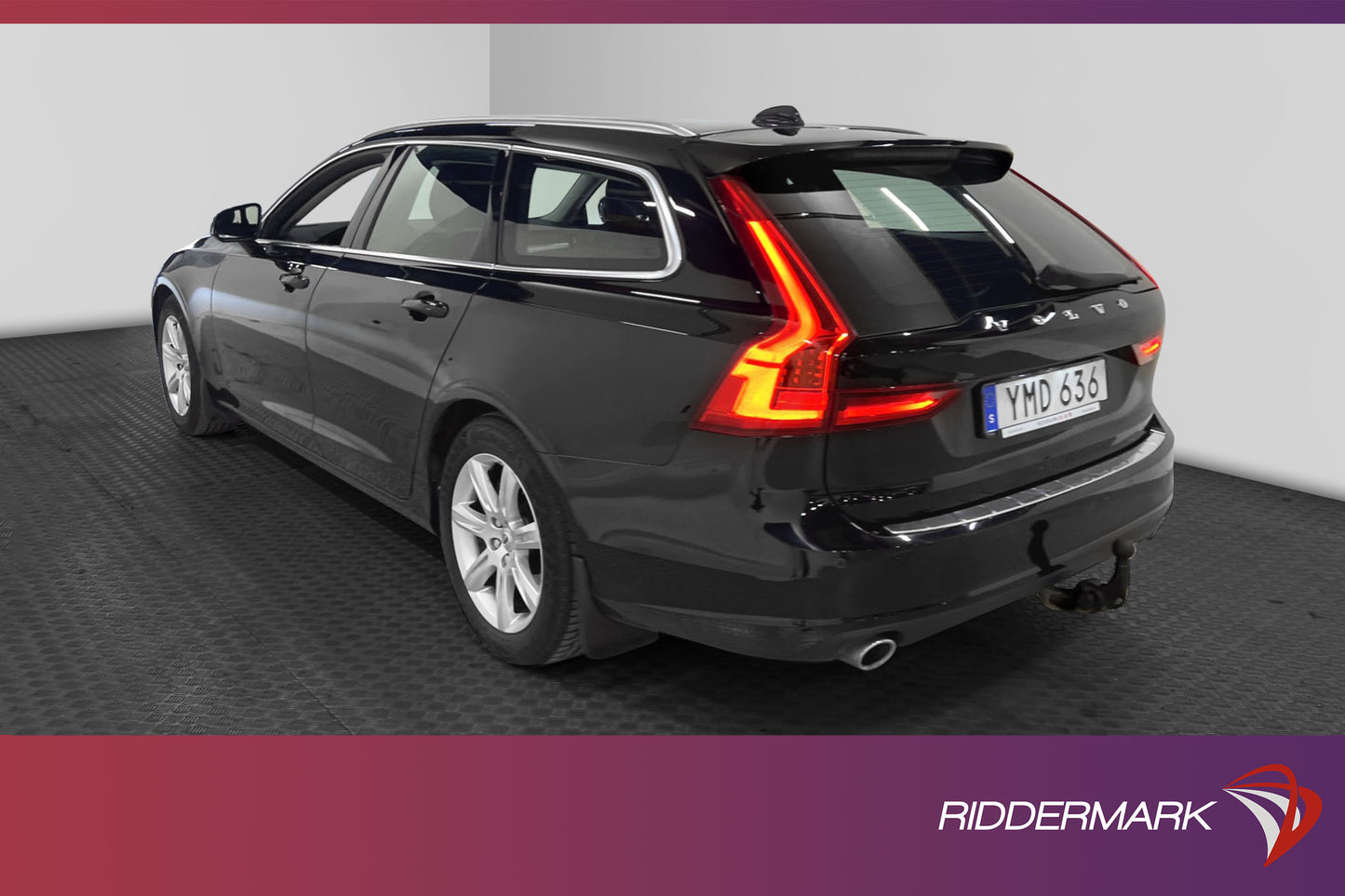 Volvo V90 D3 AWD Business Advanced D-värm VOC Drag Navi