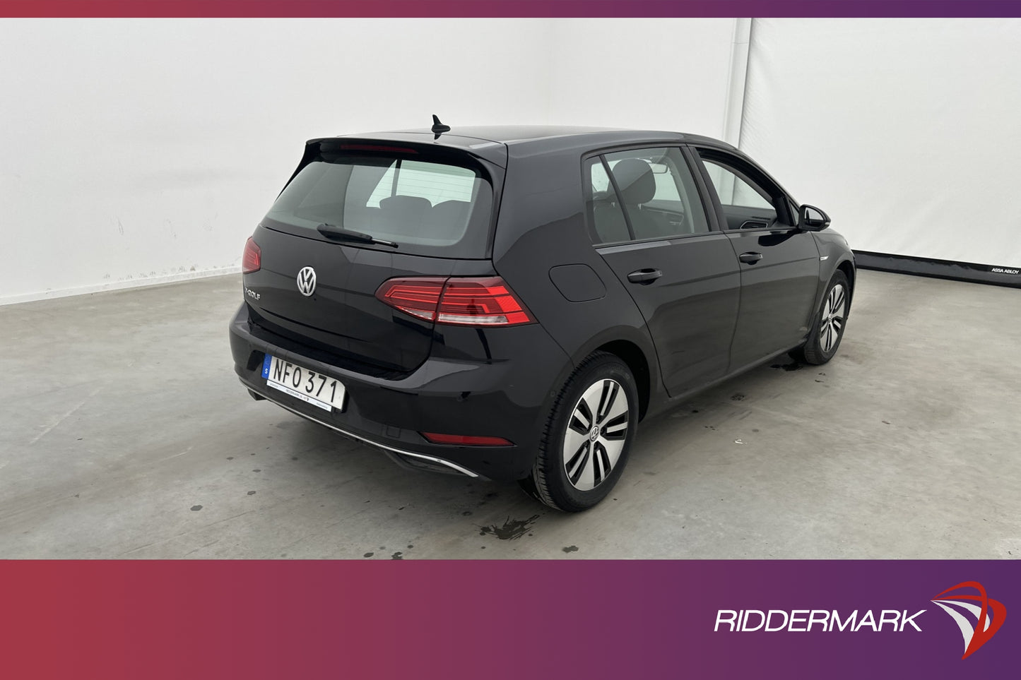 Volkswagen E-Golf 35.8 kWh 115hk Active info Navi CarPlay