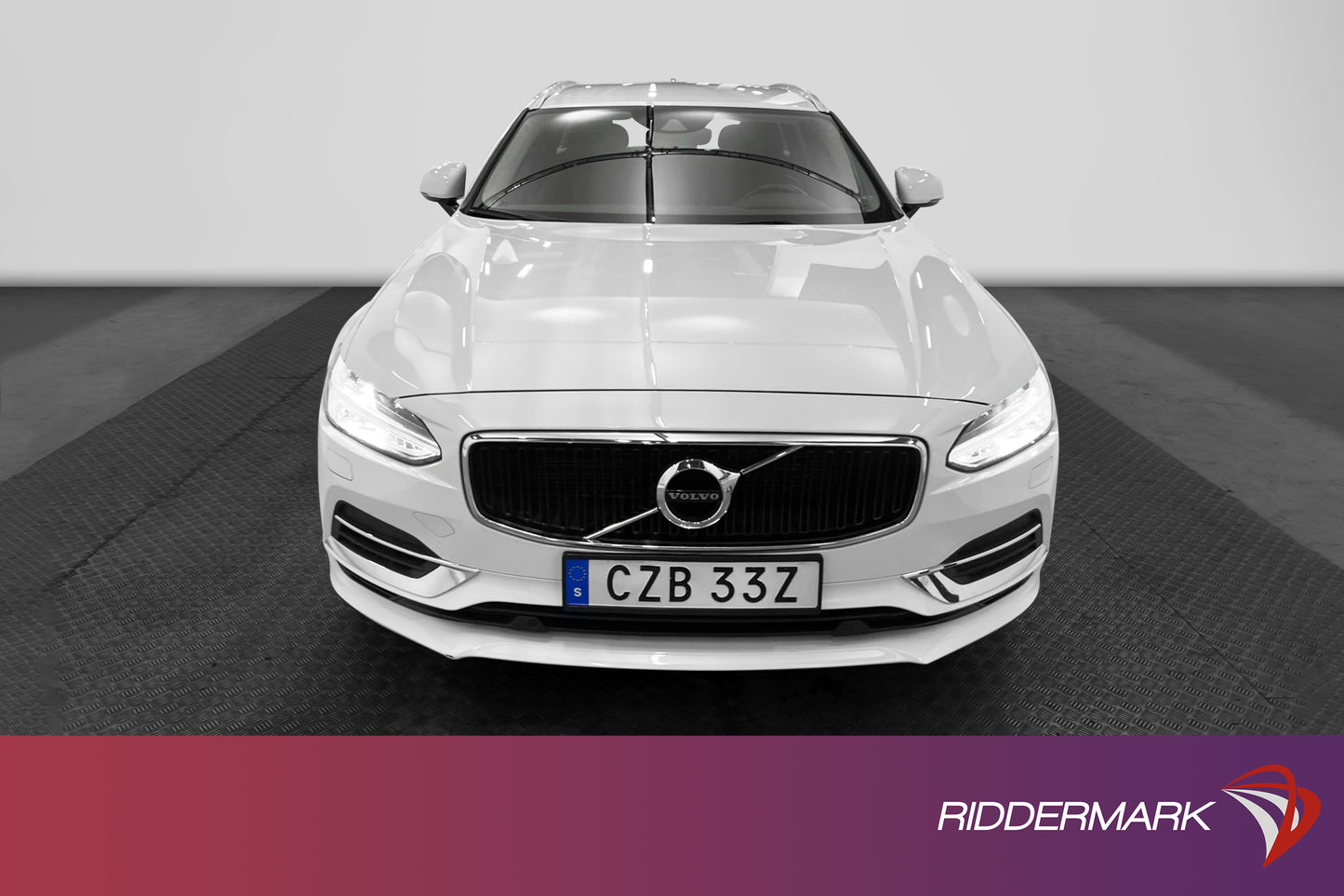 Volvo V90 T8 TwEn AWD Advanced Edition VOC Värmare Drag MOMS