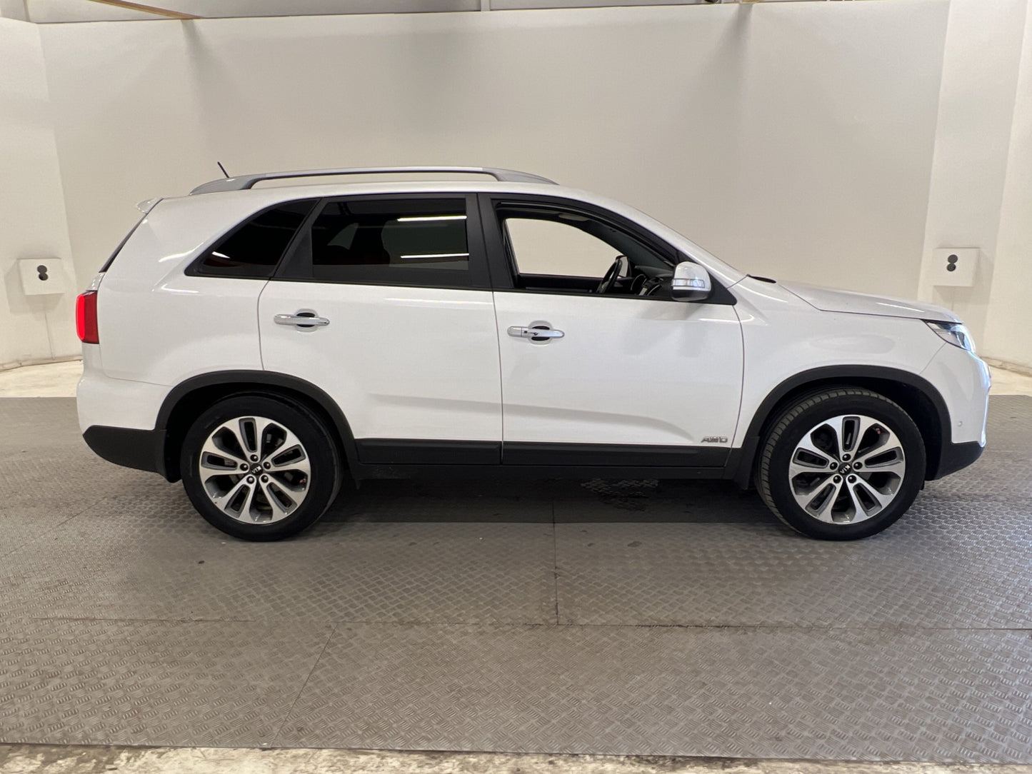 Kia Sorento 2.2 CRD 7-Sits Pano Skinn B-kamera Ventilerade